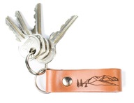 Kožená KEYRING s motívom hôr, kľúčenka MOUNTAINS farieb Kožená KEYRING s motívom hôr, kľúčenka MOUNTAINS farieb