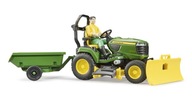 Traktor JOHN DEERE + príslušenstvo BRUDER