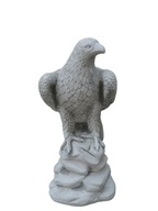 Záhradná socha orla vyrobená z betónu