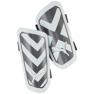Futbalové chrániče holení Puma Ultra Light Strap čierno-biele L Futbalové chrániče holení Puma Ultra Light Strap čierno-biele L