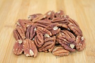 Pekanové orechy 500 g chutné polovičky Pekanové orechy 500 g chutné polovičky