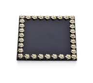 ELIA BLACK Stojan č. ozdobné 15x15xv1cm ELIA BLACK Stojan č. ozdobné 15x15xv1cm