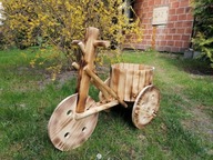 Veľký drevený bicykel