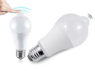 LED žiarovka so senzorom 6W Výkonný 4000K neutrálny biely Twilight pohybový senzor LED žiarovka so senzorom 6W Výkonný 4000K neutrálny biely Twilight pohybový senzor