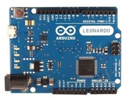 Doska konektorov Arduino Leonardo s mikrokontrolérom Doska konektorov Arduino Leonardo s mikrokontrolérom