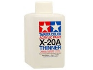 Tamiya 81040 X-20A Riedidlo (250 ml) (pre akryl)