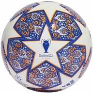 ADIDAS FUTBAL J350 CLUB ISTANBUL HT9008 ročník 4 ADIDAS FUTBAL J350 CLUB ISTANBUL HT9008 ročník 4