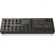 Analógový syntetizátor Behringer K-2