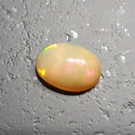 FUSIMA Opal z Etiópie kabošon 11,15x8,05 mm č.102 FUSIMA Opal z Etiópie kabošon 11,15x8,05 mm č.102