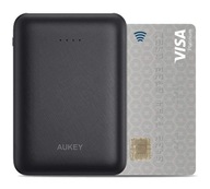 Aukey PB-N66 Mini Power Bank 10000mAh 3xUSB LED Aukey PB-N66 Mini Power Bank 10000mAh 3xUSB LED