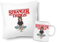 Vankúš + Hrnček darček k narodeninám STRANGER THINGS Vankúš + Hrnček darček k narodeninám STRANGER THINGS