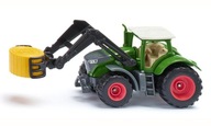 SIKU 1539 FENDT TRAKTOR S DRPATKOM BALÍKOV SIKU 1539 FENDT TRAKTOR S DRPATKOM BALÍKOV