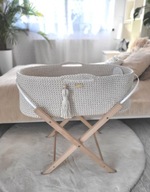 BOHO Ručne vyrobený košík Mojžiš so stojanom - krémový BOHO Ručne vyrobený košík Mojžiš so stojanom - krémový