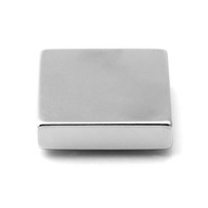 Neodymium magnet mpł 30x30x7,5 n38 p r o m o c j a Neodymium magnet mpł 30x30x7,5 n38 p r o m o c j a