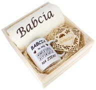 SKVELÝ DARČEK PRE BABIČKU UTERÁK + KRABIČKA NA HRNKY SKVELÝ DARČEK PRE BABIČKU UTERÁK + KRABIČKA NA HRNKY