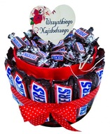 SNICKERS tortový darčekový kôš Narodeninový darček k meninám Sada sladkostí SNICKERS tortový darčekový kôš Narodeninový darček k meninám Sada sladkostí