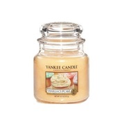 Yankee Candle Vanilla Cupcake vonná sviečka 4