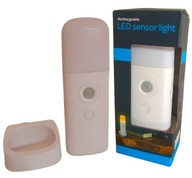 NOČNÁ LAMPA SO SNÍMAČOM POHYBU LED USB NOČNÁ LAMPA SO SNÍMAČOM POHYBU LED USB