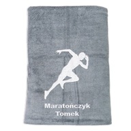 Darček pre maratónca, rýchloschnúci uterák s výšivkou, 70x140 cm, MENO Darček pre maratónca, rýchloschnúci uterák s výšivkou, 70x140 cm, MENO