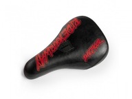 Sedlo Dartmoor Fatty Pivotal black/Red Devil Sedlo Dartmoor Fatty Pivotal black/Red Devil