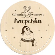 Adventný kalendár s dreveným kruhom ZÁKLAD s MENOM dieťatka na stene Adventný kalendár s dreveným kruhom ZÁKLAD s MENOM dieťatka na stene