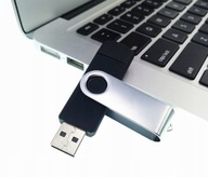 Malý GOODRAM pendrive 16GB USB 3.0 FLASH laptop Mac W10 lightning Malý GOODRAM pendrive 16GB USB 3.0 FLASH laptop Mac W10 lightning
