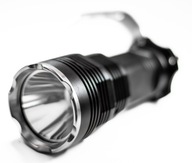 SVETLO VYHĽADÁVANIA 4X 18650 NABÍJAČNÁ LED T6 XML SVETLO VYHĽADÁVANIA 4X 18650 NABÍJAČNÁ LED T6 XML