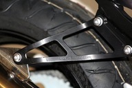 DRŽAŤ VÝFUKU R&G HONDA CBR900 02- ČIERNA DRŽAŤ VÝFUKU R&G HONDA CBR900 02- ČIERNA