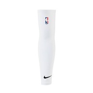 Basketbalový lakťový návlek Nike Shooter NBA 2.0