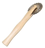 Vykrajovač cesta ECO nôž na pizzu vyrobený z DREVA Vykrajovač cesta ECO nôž na pizzu vyrobený z DREVA