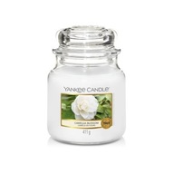 Camellia Blossom Yankee Candle - stredná sviečka Camellia Blossom Yankee Candle - stredná sviečka