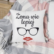 Manželka to vie lepšie Dekoračná obliečka na vankúš VELVET, 40x40 Manželka to vie lepšie Dekoračná obliečka na vankúš VELVET, 40x40