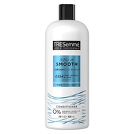 TRESemme Silky Smooth kondicionér pre krepovité vlasy 828 ml TRESemme Silky Smooth kondicionér pre krepovité vlasy 828 ml