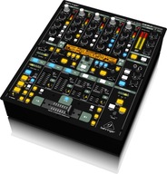 Behringer DDM4000 - DJ mixážny pult