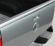 Ochranná lišta na dvere batožinového priestoru Volkswagen Amarok Ochranná lišta na dvere batožinového priestoru Volkswagen Amarok