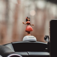 HRAČKA PRL FÓRKA PRE SOLÁRNE AUTO HULAGIRL KIWAK HRAČKA PRL FÓRKA PRE SOLÁRNE AUTO HULAGIRL KIWAK