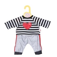 DOLLY MODA - PRUHOVANÉ SRDCE NA JOGGINGS 43CM DOLLY MODA - PRUHOVANÉ SRDCE NA JOGGINGS 43CM