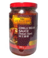 Toban Djan omáčka. Chilli omáčka so sójovou pastou a fazuľou Toban Djan omáčka. Chilli omáčka so sójovou pastou a fazuľou