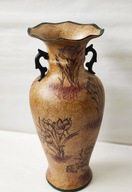 Exkluzívna keramická váza s jemnými kvetmi