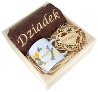 SKVELÝ DARČEK PRE DEDKA UTERÁK + KRABIČKA NA HRNKY SKVELÝ DARČEK PRE DEDKA UTERÁK + KRABIČKA NA HRNKY