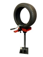 Navíjač pneumatík pre cestujúcich na sklopnej základni