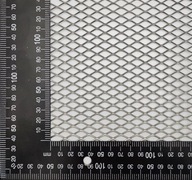 Sieť z expandovaného kovu AISI304 z nehrdzavejúcej ocele 1000 x 1000 mm, sieťovina # 0,8 mm (16 x 9) Sieť z expandovaného kovu AISI304 z nehrdzavejúcej ocele 1000 x 1000 mm, sieťovina # 0,8 mm (16 x 9)