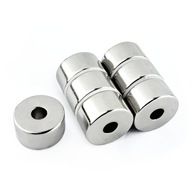 NEODYMOVÝ PRSTEŇOVÝ MAGNET 15x4,55x8 - 7 KS NEODYMOVÝ PRSTEŇOVÝ MAGNET 15x4,55x8 - 7 KS