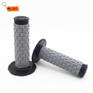 1 pár XLJOY Cushion Top Grips pre CR Gripy 1 pár XLJOY Cushion Top Grips pre CR Gripy