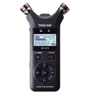 Rekordér Tascam DR-07X s USB audio rozhraním
