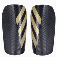 Futbalové chrániče holení Adidas TIRO SG EU CLB IS5407 čierne L Futbalové chrániče holení Adidas TIRO SG EU CLB IS5407 čierne L