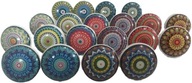 VIACFAREBNÉ KERAMICKÉ KNOFLÍKY RETRO VINTAGE HAND VIACFAREBNÉ KERAMICKÉ KNOFLÍKY RETRO VINTAGE HAND