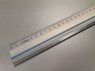 Protišmykové hliníkové pravítko na rezanie - 30 cm