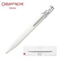 Guľôčkové pero CARAN D'ACHE 849 v bielej krabičke