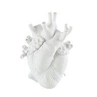 Anatomická socha srdcovej kvetinovej vázy zo živice Anatomická socha srdcovej kvetinovej vázy zo živice